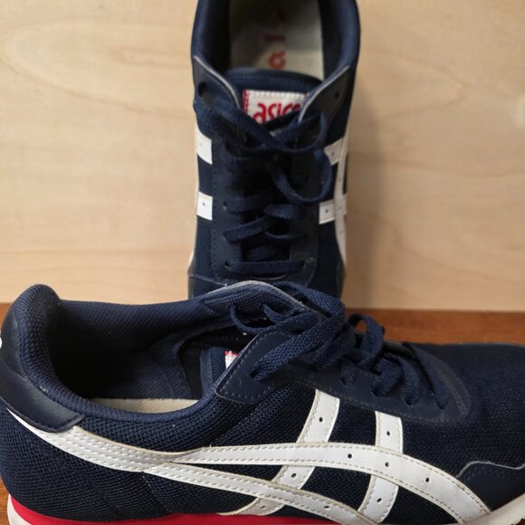 Asics Tiger R2- Navy on Navy - Picture 2 of 13